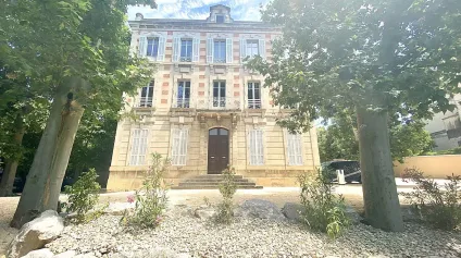 Immobilier d'exception à la vente 562 m² de bureaux et appartement de prestige - Offre immobilière - Arthur Loyd