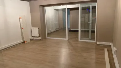 Local commercial 50 m² - Hyper-centre de Roanne - Offre immobilière - Arthur Loyd