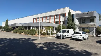 LOCAL D'ACTIVITÉ À LOUER - JUSQU'À 4 268 m² DIVISIBLES - STOCKAGE, ATELIER ET BUREAUX - TOULOUSE NORD - Offre immobilière - Arthur Loyd