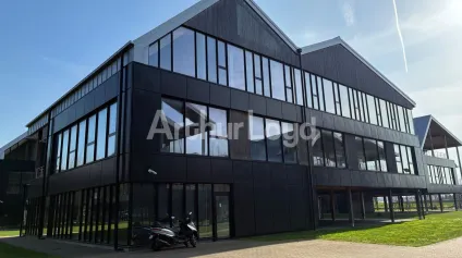 Bureaux à louer avec terrasses indépendants à Villeneuve-d'Ascq secteur attractif - Offre immobilière - Arthur Loyd