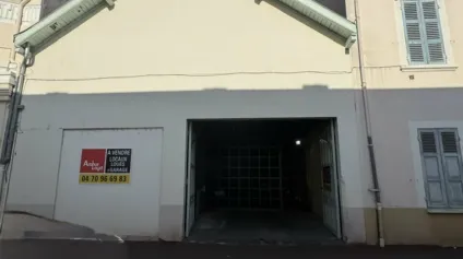 ENSEMBLE MIXTE CENTRE VILLE VICHY - SPECIAL INVESTISSEURS - Offre immobilière - Arthur Loyd