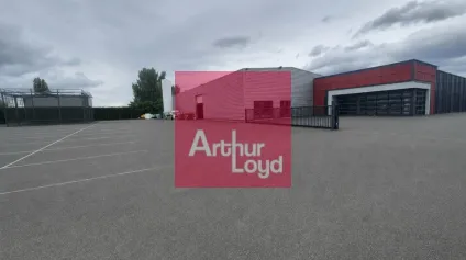 CLERMONT-FERRAND A LOUER LOCAL ACTIVITE 1605 M² - BATIMENT INDEPENDANT - PARCELLE 4910 M² - Offre immobilière - Arthur Loyd