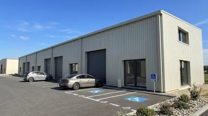 VEFA - LOCAUX D'ACTIVITE - 397 M² DIVISIBLES A PARTIR DE 127 M² - SARZEAU - VILLAGE MARIOTTE - Offre immobilière - Arthur Loyd