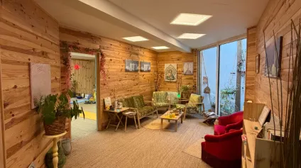 <br />Local commercial Limoges 230 m2 A vendre LIMOGES - IDEAL PROFESSION MEDICALE<br /> - Offre immobilière - Arthur Loyd