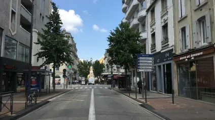 Local commercial à céder  Emplacement n°1bis à Valence - Offre immobilière - Arthur Loyd
