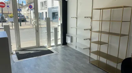 Local commercial à louer - Centre ville de Carquefou - Offre immobilière - Arthur Loyd