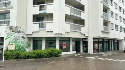 LOCAL COMMERCIAL à LOUER de 51 m² - Offre immobilière - Arthur Loyd