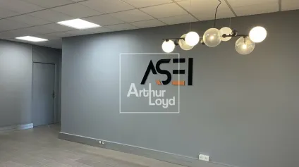 BUREAUX A VENDRE EVRY PROCHE CENTRE VILLE - Offre immobilière - Arthur Loyd