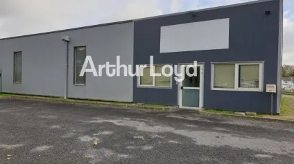 <br />Local d'activité Vire Normandie 300 m²<br /> - Offre immobilière - Arthur Loyd