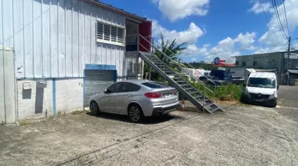 Bureaux 7m2, Ducos, propre - Offre immobilière - Arthur Loyd