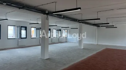 Bureaux à louer à Lille entre gares et centre ville avec parkings en sous sol - Offre immobilière - Arthur Loyd