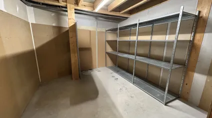 Locaux d'activité à louer à BOUGUENAIS 44340 - Offre immobilière - Arthur Loyd