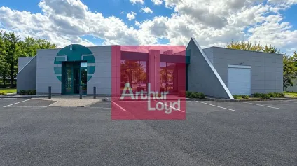 CLERMONT-FERRAND - LA PARDIEU - Bâtiment Indépendant BUREAUX A LOUER 448m² - Offre immobilière - Arthur Loyd