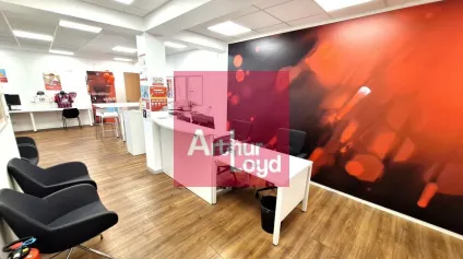 CLERMONT-FERRAND ZI BREZET A LOUER BUREAUX 677M² - Offre immobilière - Arthur Loyd