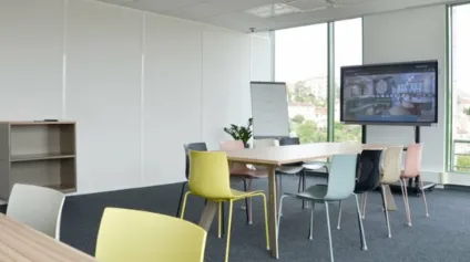 Bureaux lumineux de 7 m² à 11 m² - Centre-ville de Poitiers - Rue Victor Hugo - Offre immobilière - Arthur Loyd
