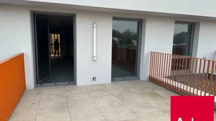 Biarritz - BUREAUX NEUFS 70.32 M² - A SAISIR - Offre immobilière - Arthur Loyd