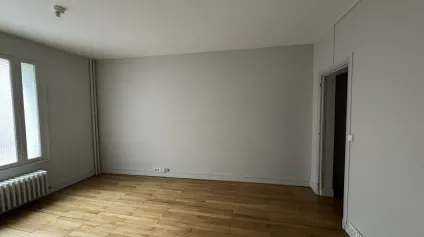 TOURS CENTRE BUREAUX A LOUER 34 M² RDC - Offre immobilière - Arthur Loyd