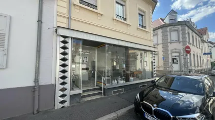 LOCAL COMMERCIAL à VENDRE de 82 m² - Offre immobilière - Arthur Loyd