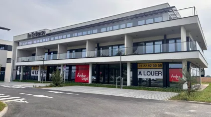 Bureaux à louer à Amiens avec parkings et accès direct rocade - Offre immobilière - Arthur Loyd