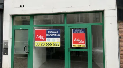 Local commercial de 89 m2 en centre-ville de Saint-Quentin - Offre immobilière - Arthur Loyd