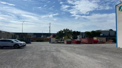BATIMENT INDUSTRIEL AVEC TERRAIN - Offre immobilière - Arthur Loyd