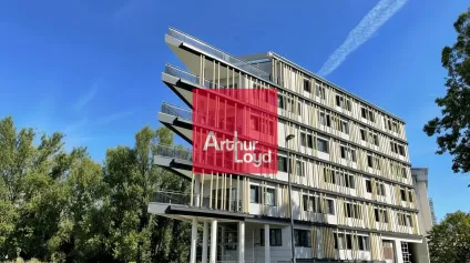 Bureaux à louer à Saint-Martin d'Hères dans immeuble neuf haut de gamme - Offre immobilière - Arthur Loyd