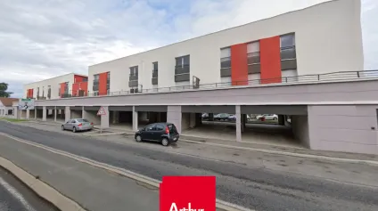 LOCAUX COMMERCIAUX | A VENDRE | LENTILLY - Offre immobilière - Arthur Loyd