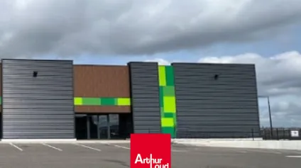 A LOUER - LOCAL COMMERCIAL / SHOWROOM - ANSE (69) - Offre immobilière - Arthur Loyd