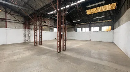 Locaux d'activité à louer à GRAVIGNY 27930 - Offre immobilière - Arthur Loyd
