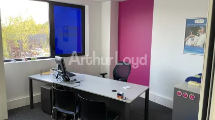 Bureaux à louer - proche autoroute - Lens - Offre immobilière - Arthur Loyd