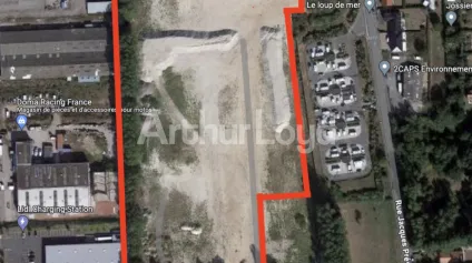 À VENDRE - FONCIER EXCEPTIONNEL SUR CALAIS À PROXIMITÉ DES ZONES INDUSTRIELLES MARCEL DORET ET TRANSMARCK - Offre immobilière - Arthur Loyd