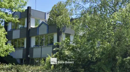 Bureaux à vendre avec espaces lumineux à Lissieu dans le parc du Bois de Dieu - Offre immobilière - Arthur Loyd