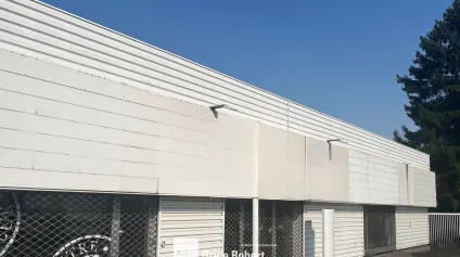 Local d'activités à louer avec porte industrielle et terrain à Voiron - Offre immobilière - Arthur Loyd