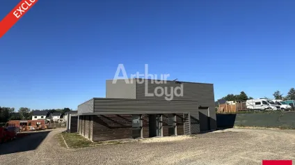 TINTENIAC - LOCAL D'ACTIVITE INDEPENDANT A LOUER - Offre immobilière - Arthur Loyd