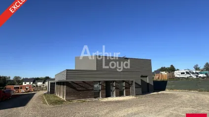 TINTENIAC - LOCAL D'ACTIVITE INDEPENDANT A VENDRE - Offre immobilière - Arthur Loyd
