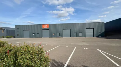 A LOUER LOCAL D'ACTIVITÉ 200 M2 secteur COMPIÈGNE - Offre immobilière - Arthur Loyd