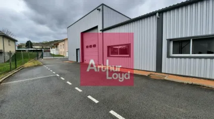 ROMAGNAT ZONE DE L'ARTIERE A LOUER LOCAL ACTIVITE 775 M² - BATIMENT INDEPENDANT - Offre immobilière - Arthur Loyd