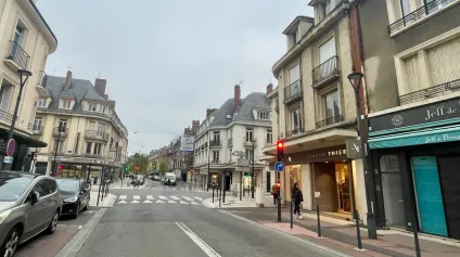 Locaux commerciaux à louer à EVREUX 27000 - Offre immobilière - Arthur Loyd