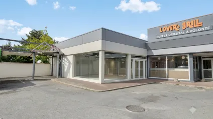 A LOUER LOCAUX COMMERCIAUX 574 M2 NOGENT SUR OISE - Offre immobilière - Arthur Loyd