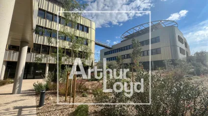Bureaux à louer Castelnau le Lez open space avec terrasses aménagées - Offre immobilière - Arthur Loyd