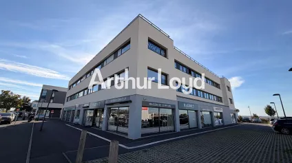 <br />Bureaux - Fleury Sur Orne - 88 m²<br /> - Offre immobilière - Arthur Loyd