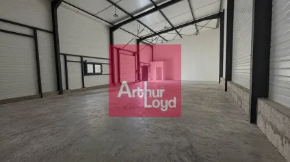 AUBIERE A LOUER DEPOT 200 M² PROGRAMME NEUF - Offre immobilière - Arthur Loyd