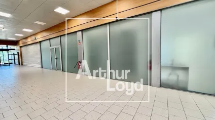 Local commercial à louer à Grabels - commerces - centre commercial - Offre immobilière - Arthur Loyd