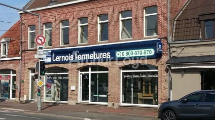 Location local commercial Bondues visibilité maximale sur axe passant 99 m² - Offre immobilière - Arthur Loyd
