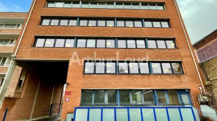 Bureaux à louer à Marcq-en-Baroeul clés en main au Croisé Laroche avec parkings - Offre immobilière - Arthur Loyd