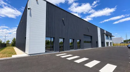 Cellule neuve activités et bureaux - 750 m2 - À louer - Saran / La Motté Pétrée - Offre immobilière - Arthur Loyd