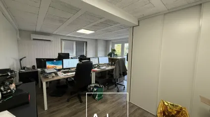 Immeuble / Maison à usage professionnel  170 m²  Terrasson-Lavilledieu - Offre immobilière - Arthur Loyd