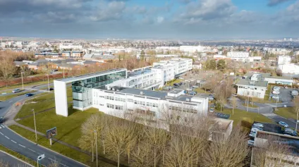 Bureaux à louer ou à vendre à Amiens Sud avec parkings privatifs - Offre immobilière - Arthur Loyd