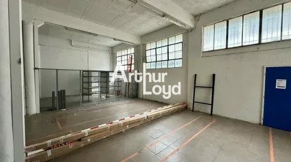 A LOUER 356M² NICE LA MADELEINE SOIT 206M² DE BUREAUX ET 150M² DE LOCAL D'ACTIVITE - Offre immobilière - Arthur Loyd