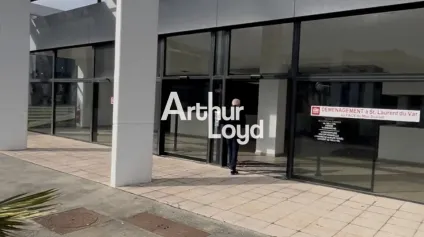 Cellule Commerciale emplacement numéro 1 - Offre immobilière - Arthur Loyd